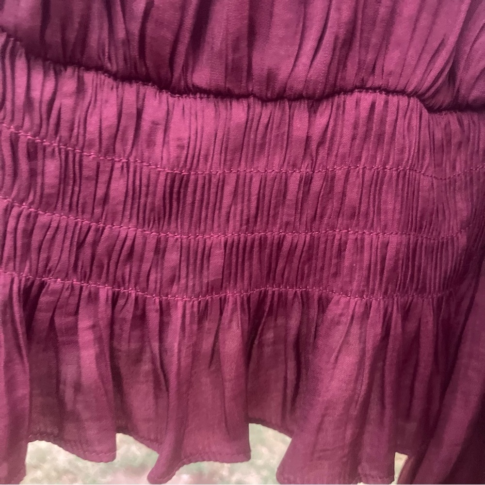 DO+BE Womens Cold Shoulder Blouse Burgundy Wine Size Small Feminine Goth - Picture 8 of 8